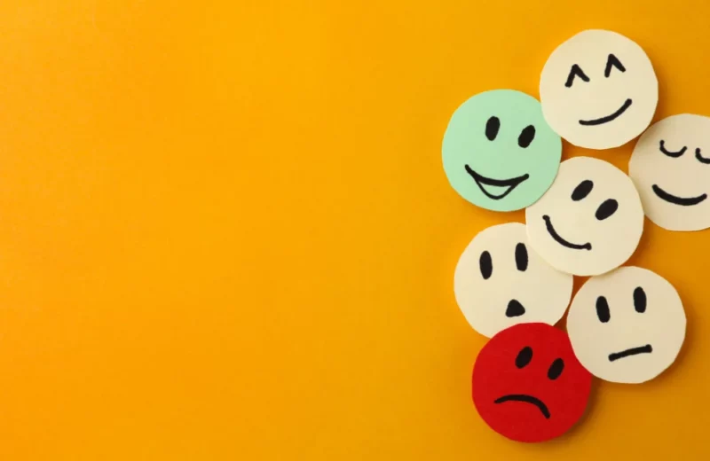 Emotional Intelligence คืออะไร ทักษะสำคัญที่ส่งผลต่อความสำเร็จในชีวิต